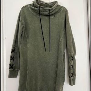 Long Sleeve Green Sweater Dress